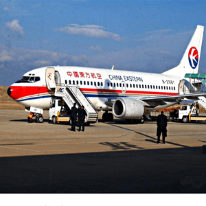 迪庆香格里拉航空快运航空快运业稳步发展的原因是什么？